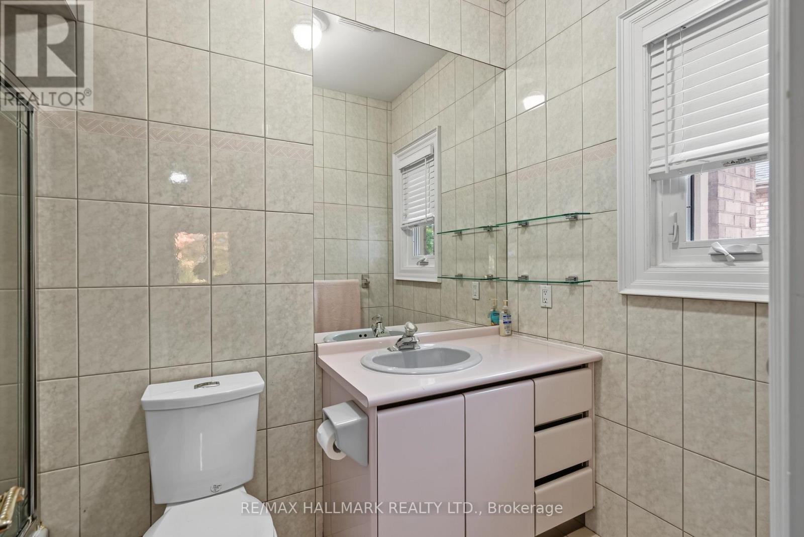 28 Renaissance Court W, Vaughan, Ontario  L4J 7W4 - Photo 21 - N14091482
