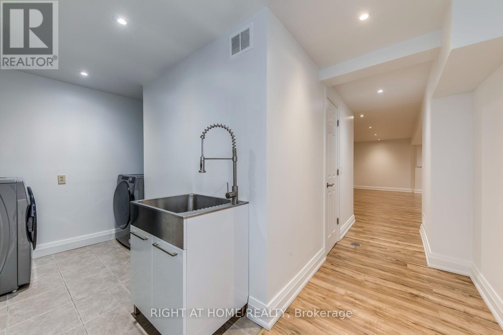 30 Penwick Crescent, Richmond Hill (North Richvale), Ontario  L4C 5B4 - Photo 35 - N14091518