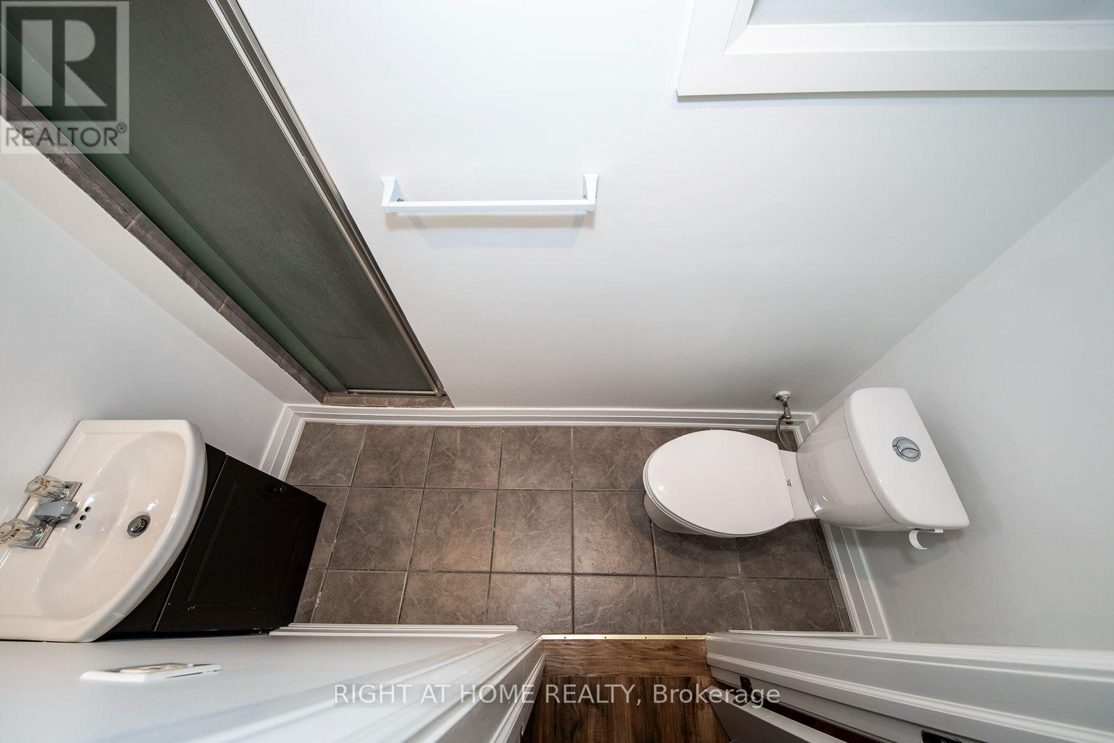 30 Penwick Crescent, Richmond Hill (North Richvale), Ontario  L4C 5B4 - Photo 36 - N14091518