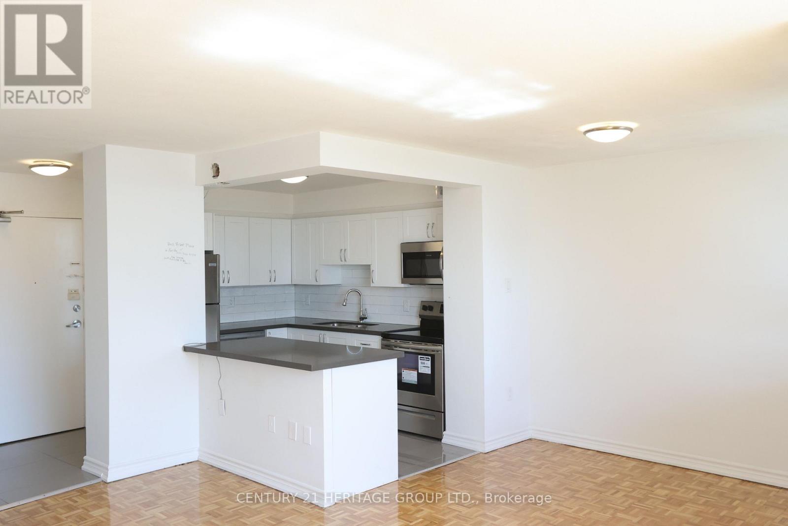 702 - 41 GARFELLA DRIVE, Toronto, Ontario