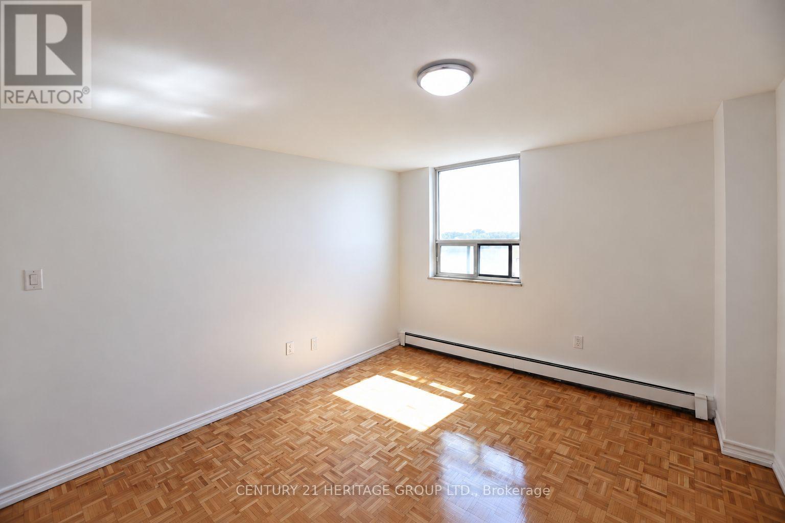 702 - 41 Garfella Drive, Toronto, Ontario  M9V 2G3 - Photo 6 - W14091520