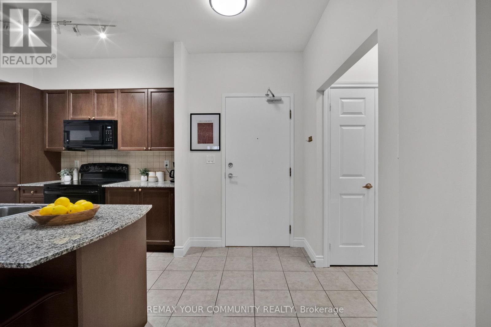 224 - 10211 Keele Street, Vaughan, Ontario  L6A 1R7 - Photo 12 - N14091478