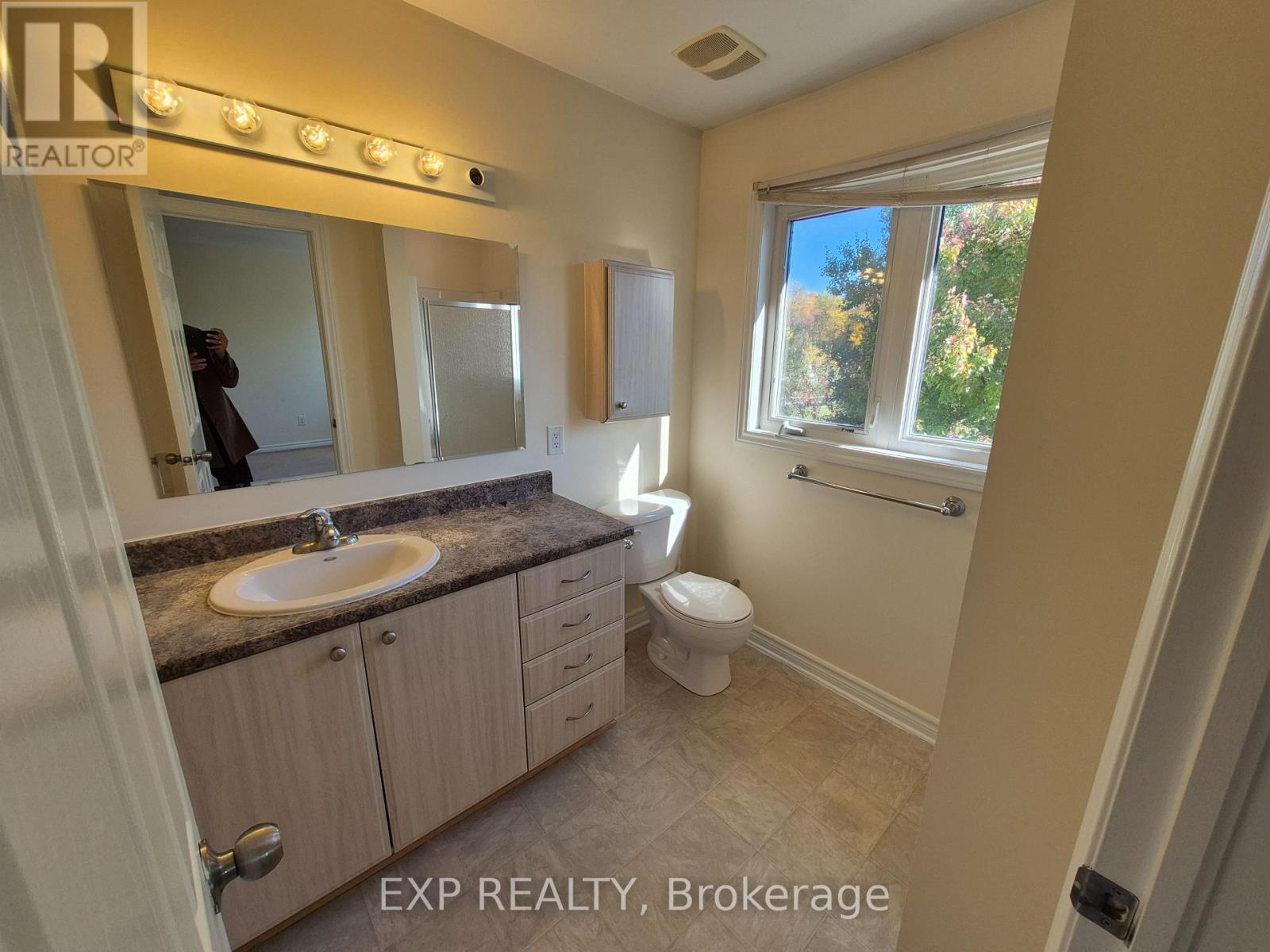 338 Forestbrook Street, Ottawa, Ontario  K2K 0B8 - Photo 15 - X14091544