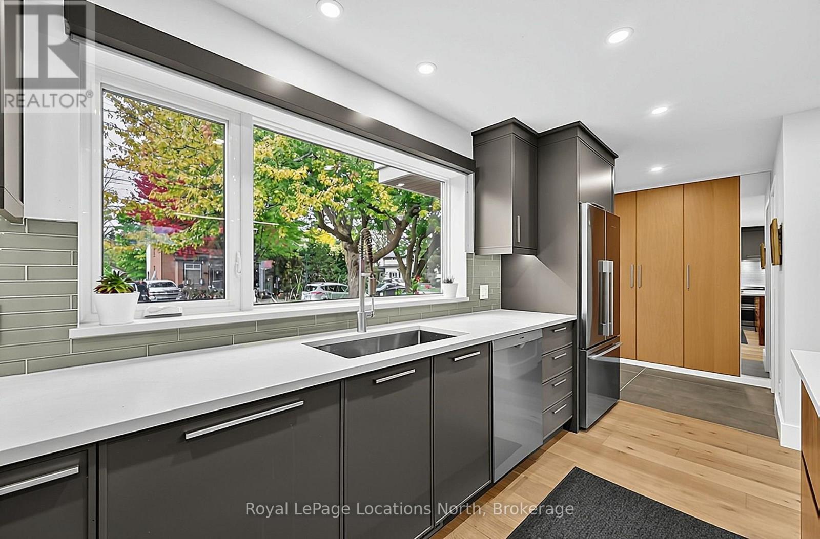 429 Birch Street, Collingwood, Ontario  L9Y 2W3 - Photo 12 - S14089064
