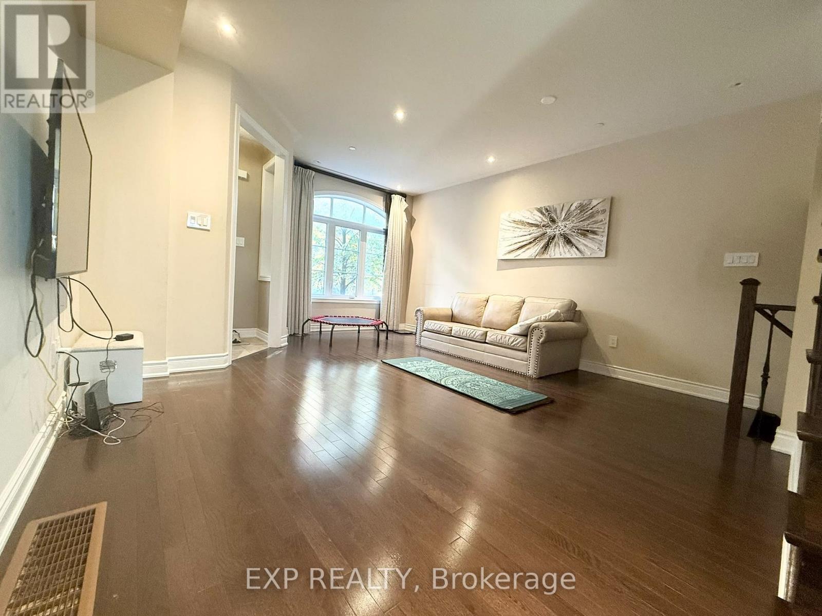 58 - 1331 Major Mackenzie Drive, Vaughan, Ontario  L6A 4W4 - Photo 3 - N14091312