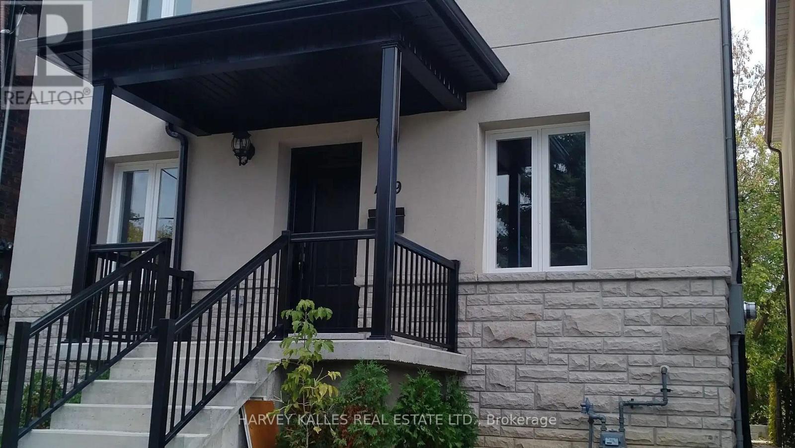 MAIN - 489 LAUDER AVENUE, toronto (oakwood village), Ontario