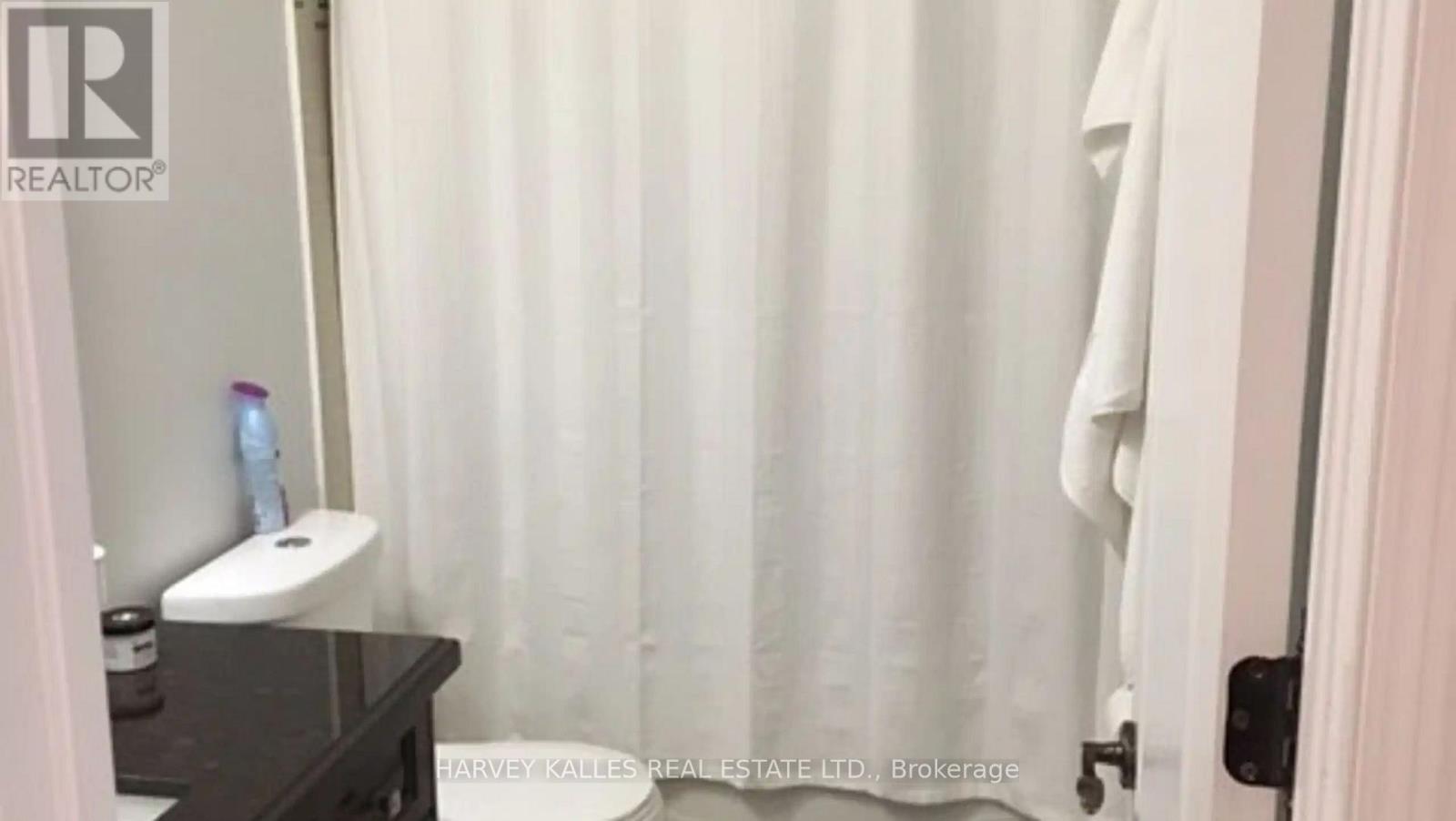 Main - 489 Lauder Avenue, Toronto, Ontario  M6E 3J3 - Photo 10 - C14091536