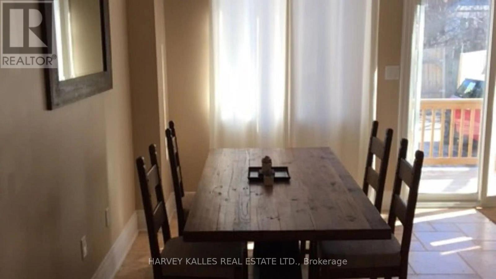 Main - 489 Lauder Avenue, Toronto, Ontario  M6E 3J3 - Photo 9 - C14091536