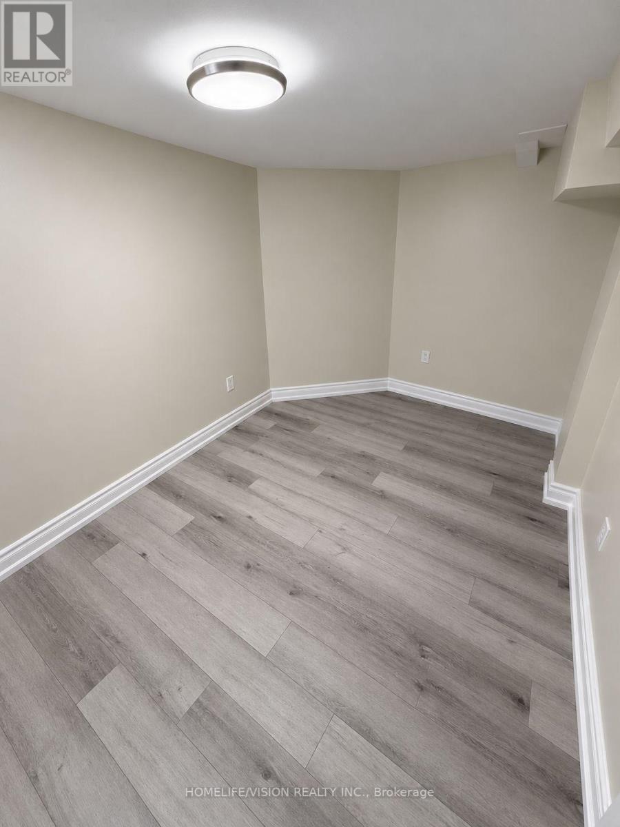 Lower - 824 Crowells Street, Oshawa (Pinecrest), Ontario  L1K 1X3 - Photo 10 - E14091522