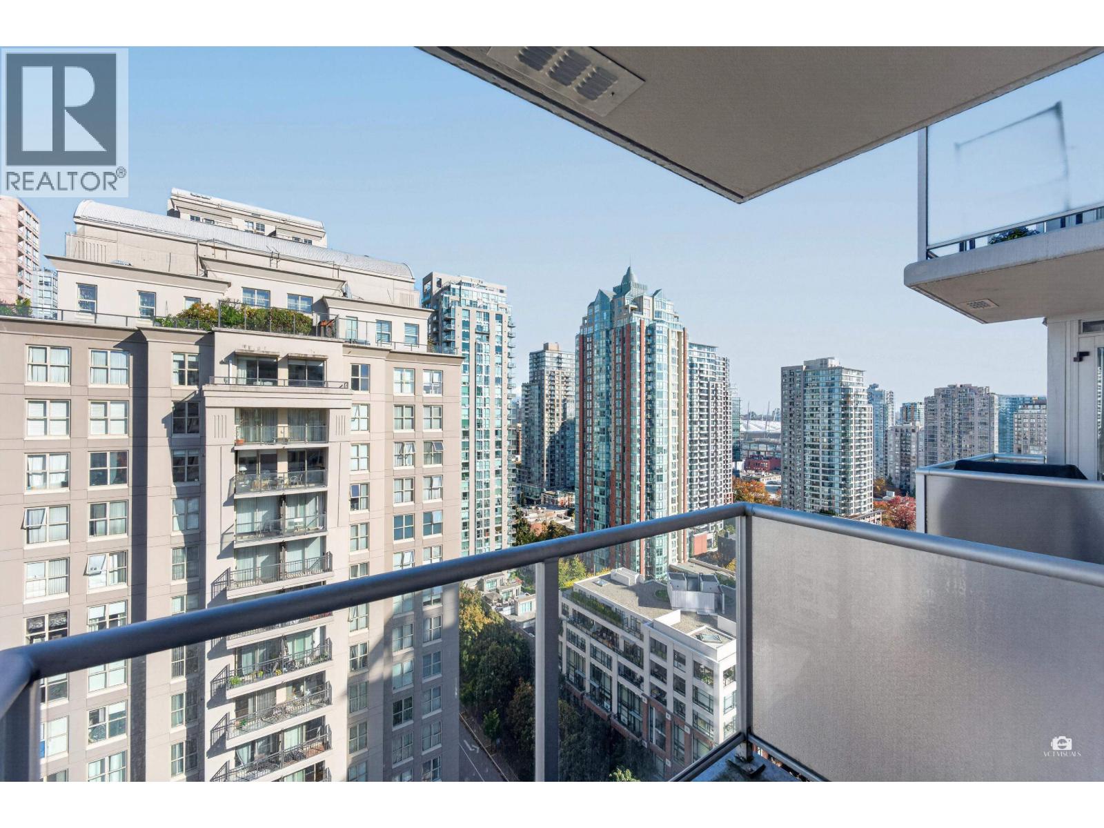2002 1001 Richards Street, Vancouver, British Columbia  V6B 1J6 - Photo 2 - R3175767