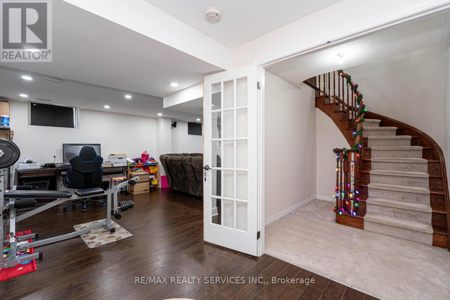 22 Sovereign's Gate, Barrie (Painswick South), Ontario  L4N 0K7 - Photo 38 - S14091534