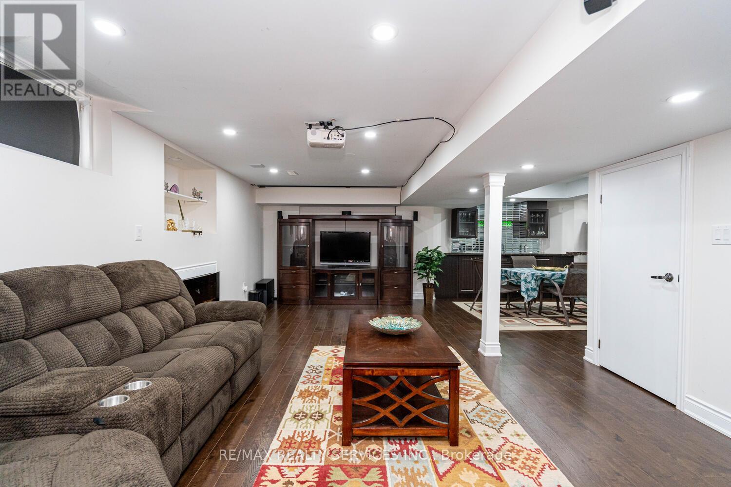 22 Sovereign's Gate, Barrie (Painswick South), Ontario  L4N 0K7 - Photo 39 - S14091534