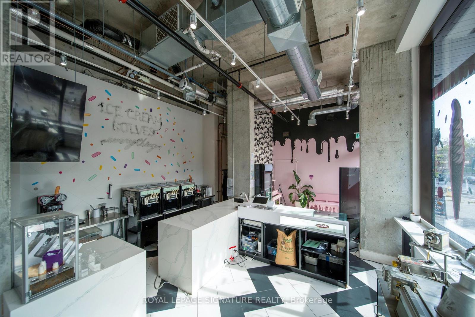 Unit A - 2114 Bloor Street W, Toronto, Ontario  M6S 1M8 - Photo 17 - W14091546