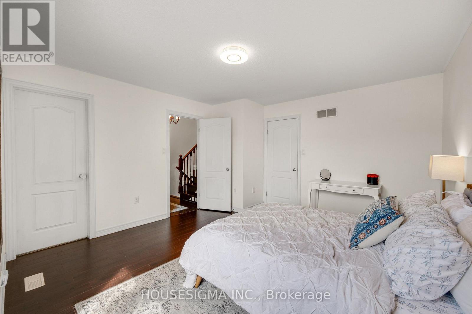 35 Palacebeach Trail, Hamilton, Ontario  L8E 0B9 - Photo 14 - X13813554