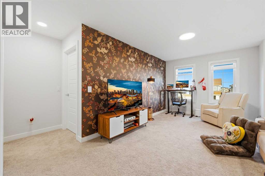 251 Creekside Way Sw, Calgary, Alberta  T2X 4B9 - Photo 45 - A2349186