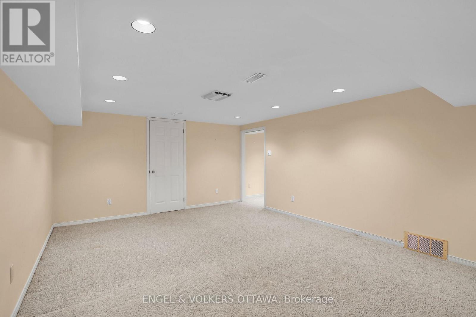 2713 Dupont Street, Ottawa, Ontario  K1V 8N2 - Photo 36 - X14091584