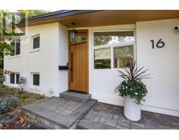 16 LEGATO COURT, Toronto, Ontario