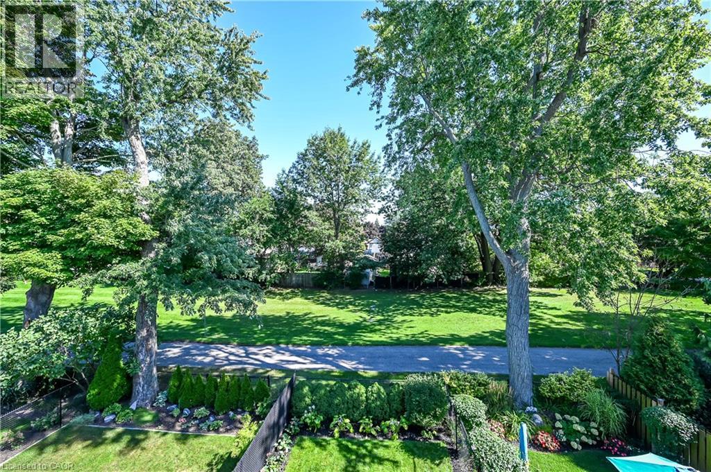 53 Sunnycroft Court, Waterdown, Ontario  L0R 2H4 - Photo 46 - 40871812