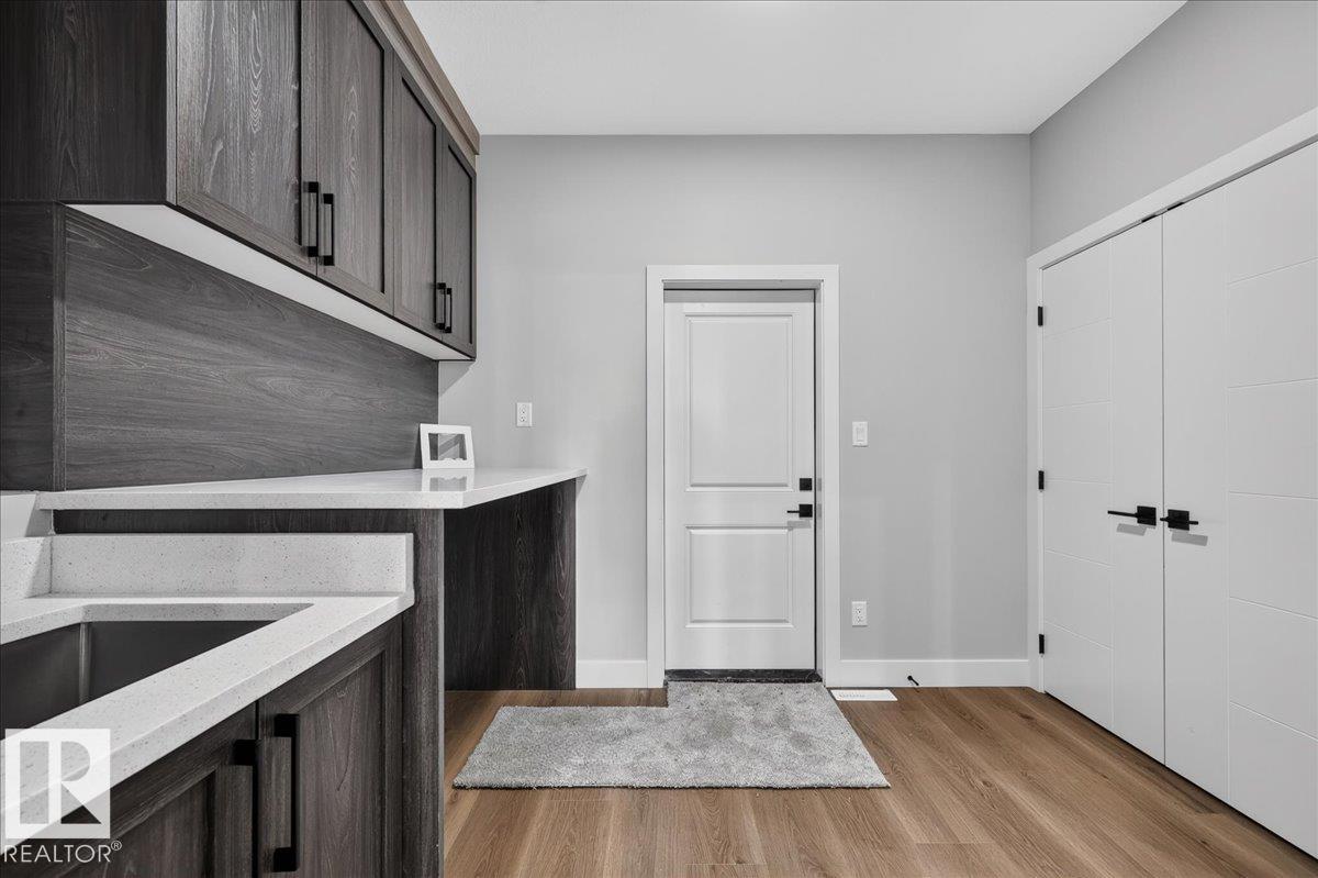 22 Mockingbird CR