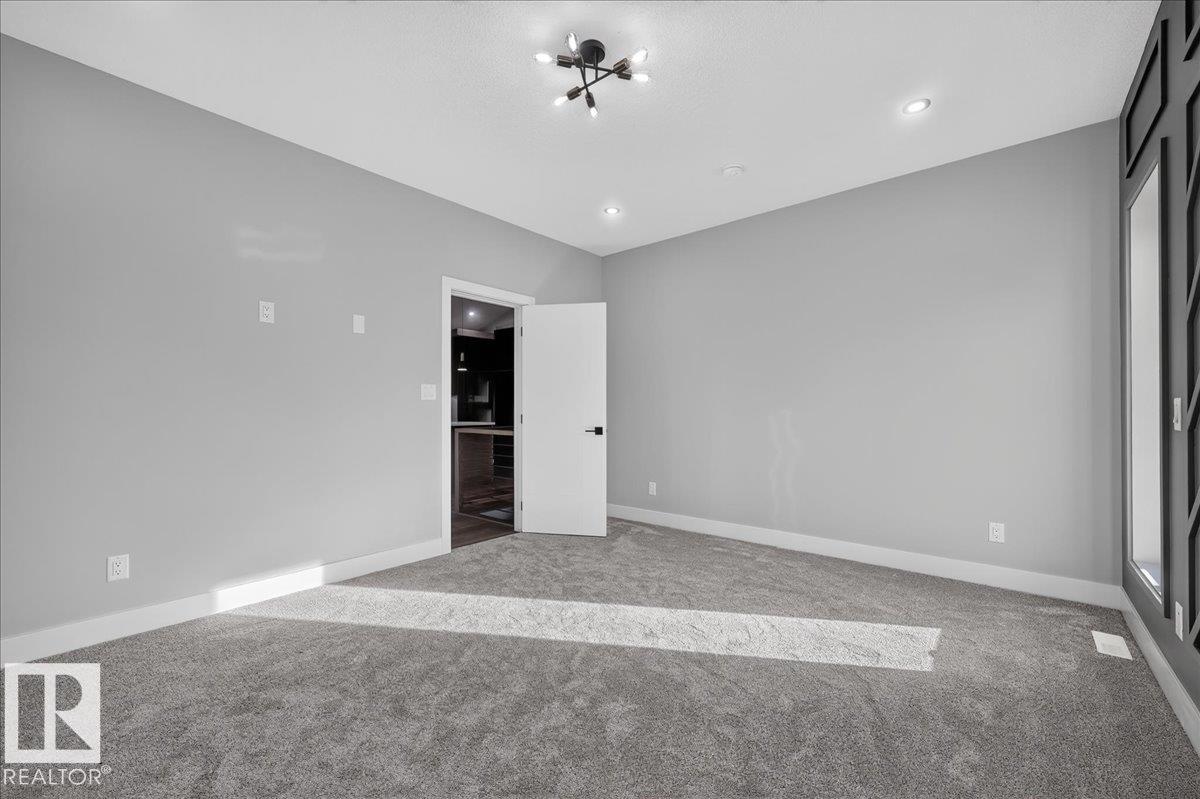 22 Mockingbird CR