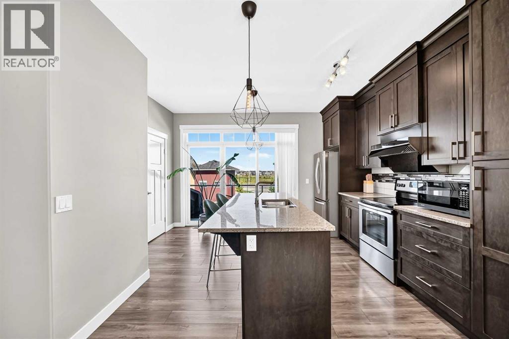 601 Evanston Manor Nw, Calgary, Alberta T3P 0R9 - Photo 5 - A2346851