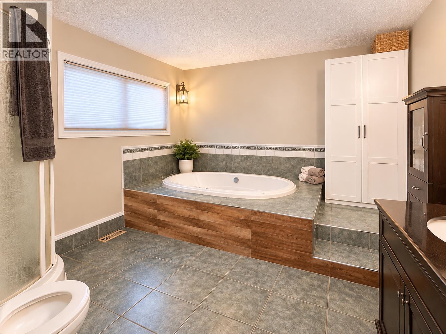 65 Bittern Street, Kitimat, British Columbia  V8C 1R4 - Photo 10 - R3176384