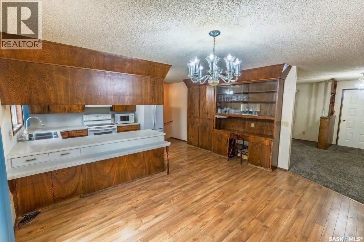 1 Cathcart Street, Brownlee, Saskatchewan  S0H 0M0 - Photo 24 - SK051360