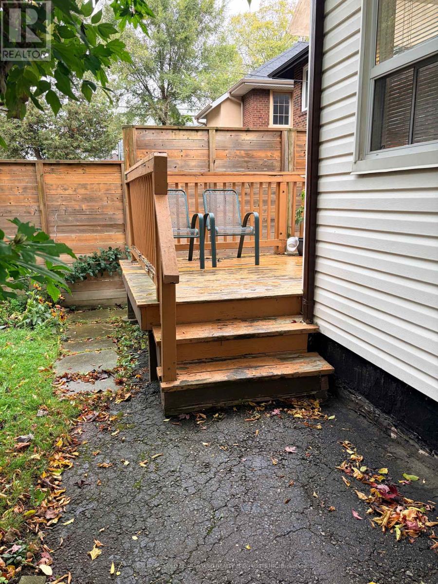 2518 Lake Shore Boulevard, Toronto, Ontario M8V 1E1 - Photo 2 - W13823018