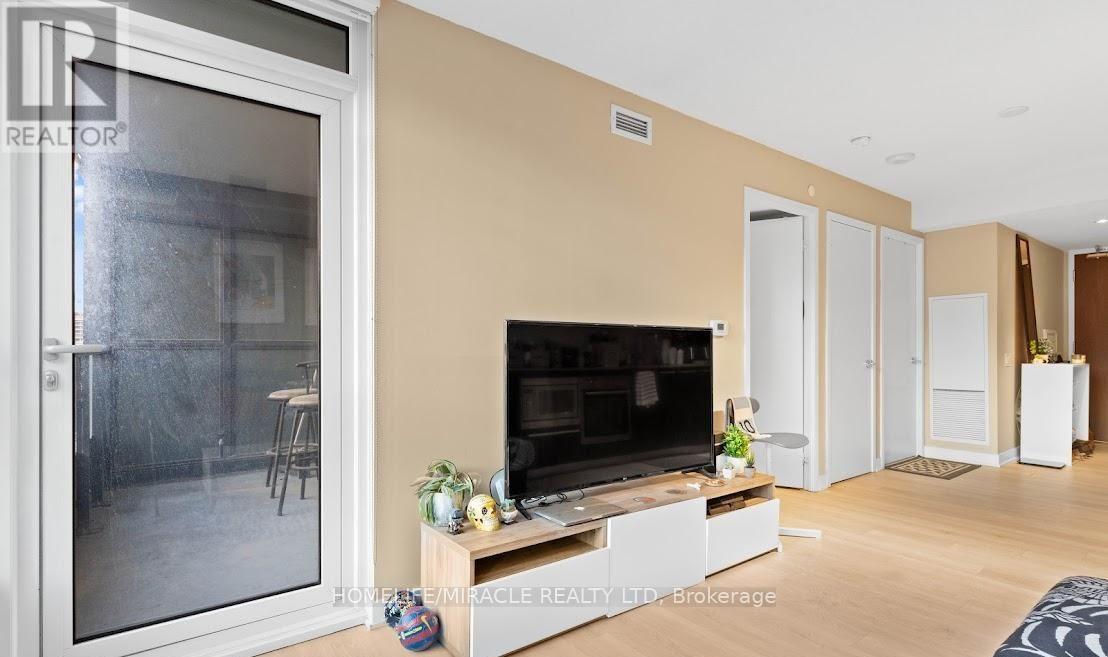 1612 - 80 Queens Wharf Road, Toronto, Ontario  M5V 0J3 - Photo 12 - C14091596