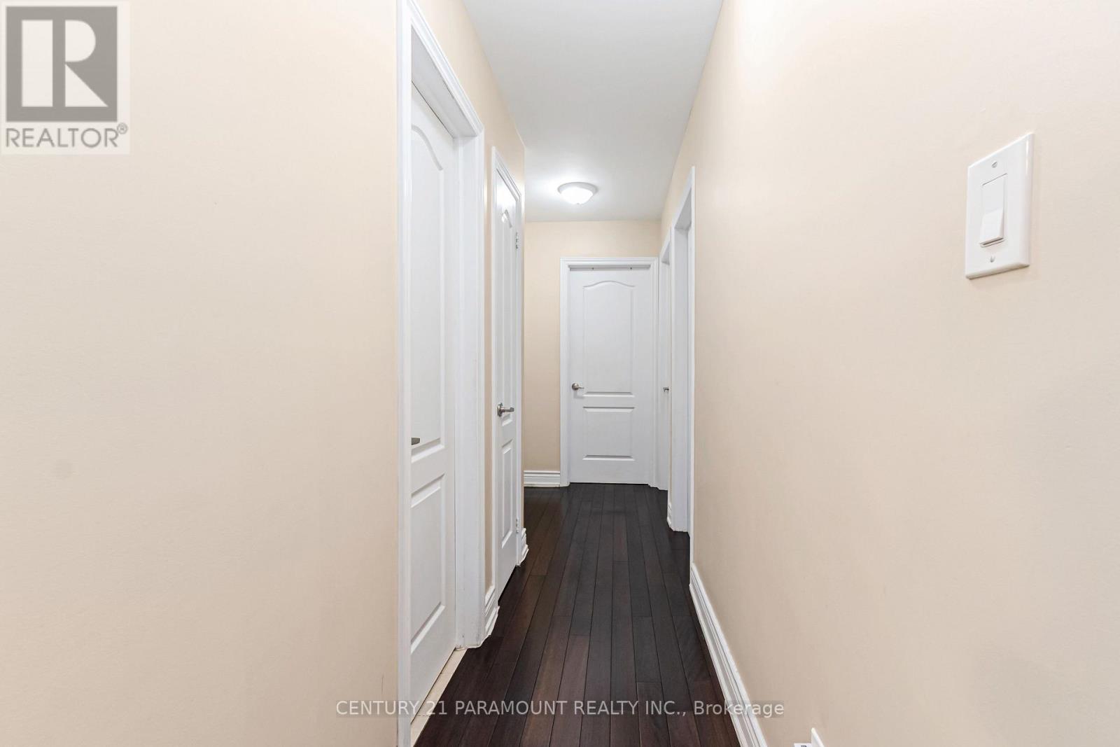 3135 Purnell Court, Mississauga, Ontario  L4T 2J7 - Photo 19 - W14091598