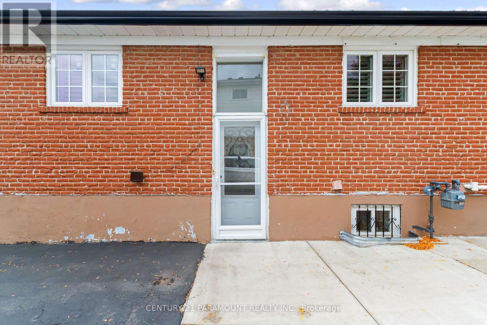 3135 Purnell Court, Mississauga, Ontario  L4T 2J7 - Photo 24 - W14091598