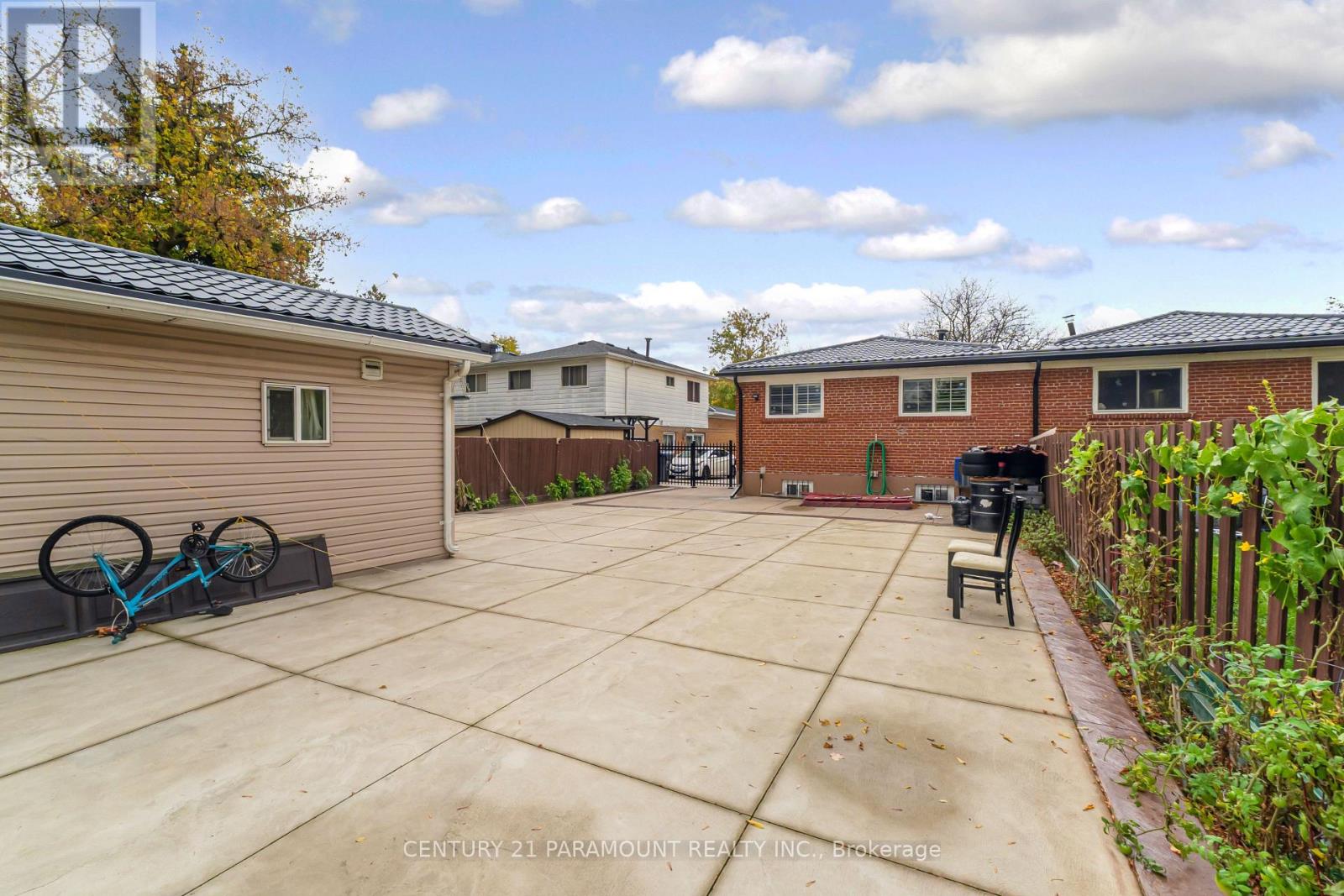 3135 Purnell Court, Mississauga, Ontario  L4T 2J7 - Photo 36 - W14091598