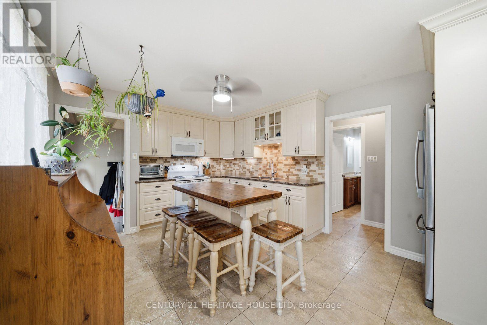 83 Fairview Drive, Brantford, Ontario N3R 2W8 - Photo 5 - X14091602