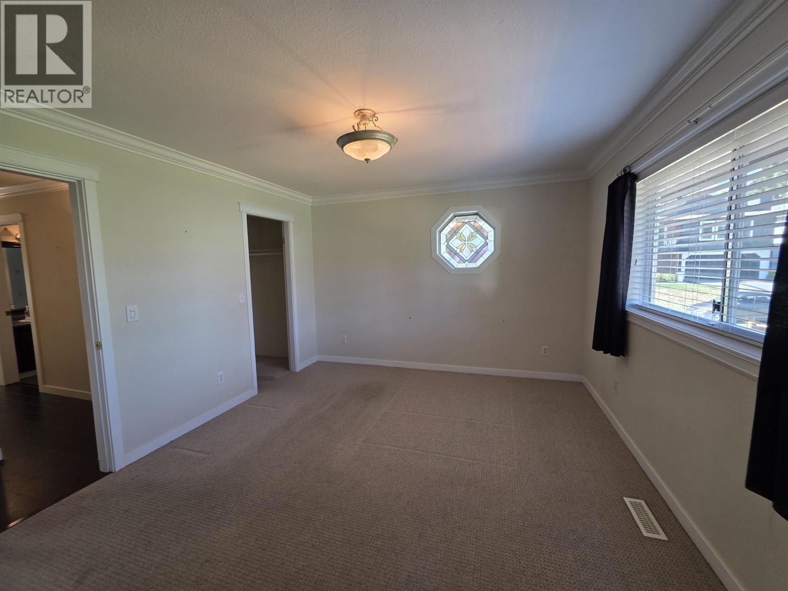 2049 Poel Place, Port Coquitlam, British Columbia  V3C 5H9 - Photo 4 - R3169763