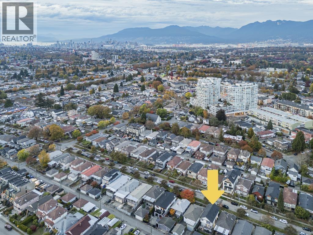 2216 Mannering Avenue, Vancouver, British Columbia  V5N 3C4 - Photo 3 - R3174315