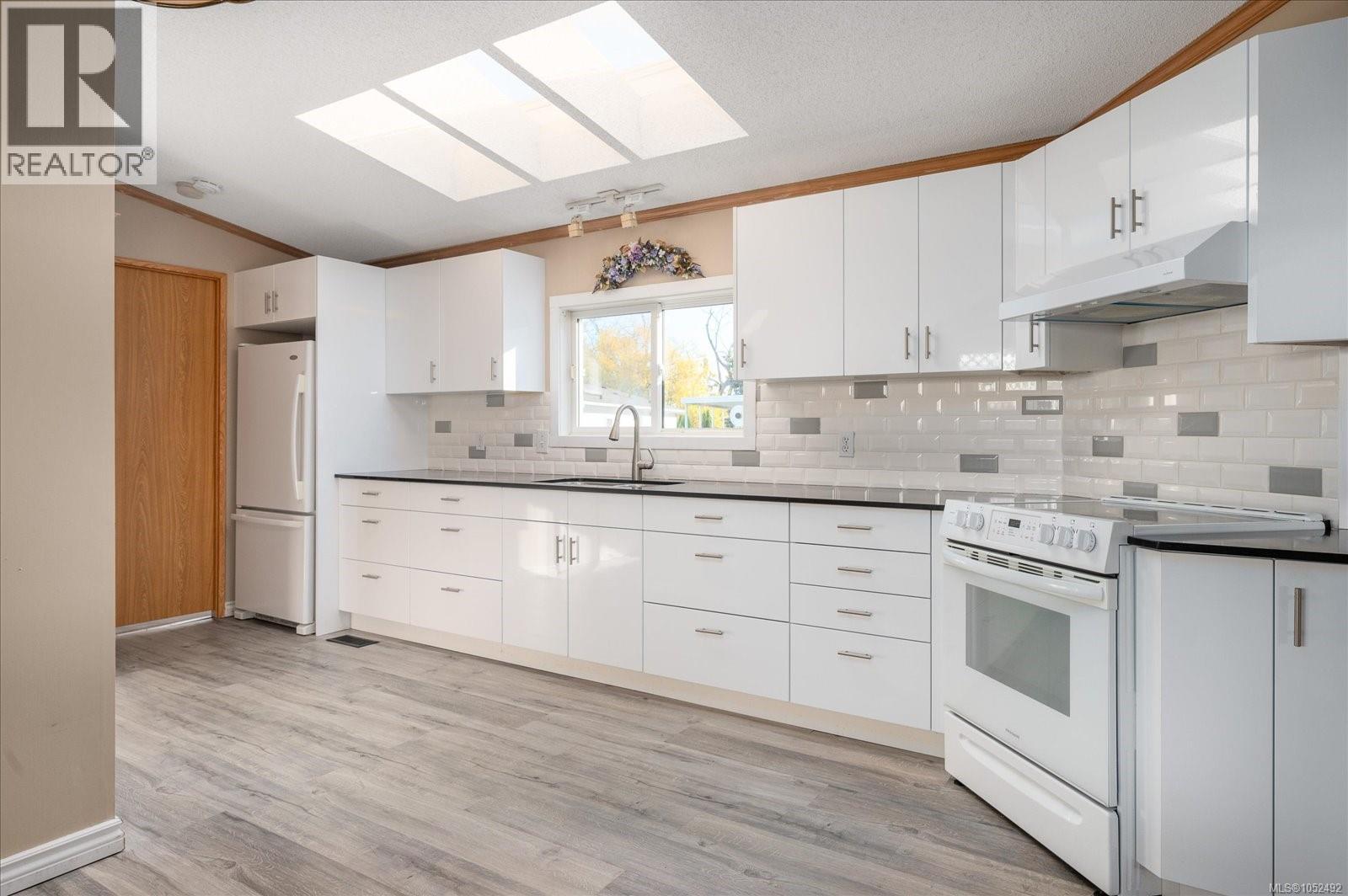 1839 Valley Oak Dr, Nanaimo, British Columbia  V9R 6N1 - Photo 15 - 1052492