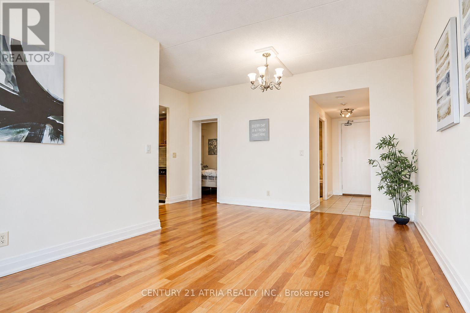 911 - 2737 Keele Street, Toronto, Ontario  M3M 2E9 - Photo 11 - W14091634