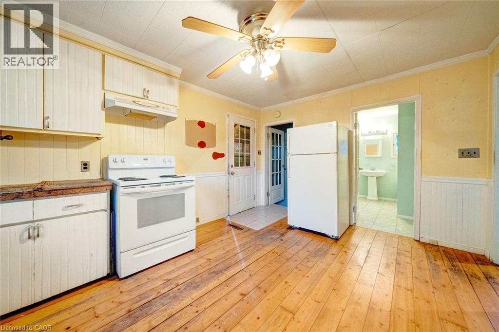 42 Cambridge Road E, Crystal Beach, Ontario  L0S 1B0 - Photo 16 - 40871001