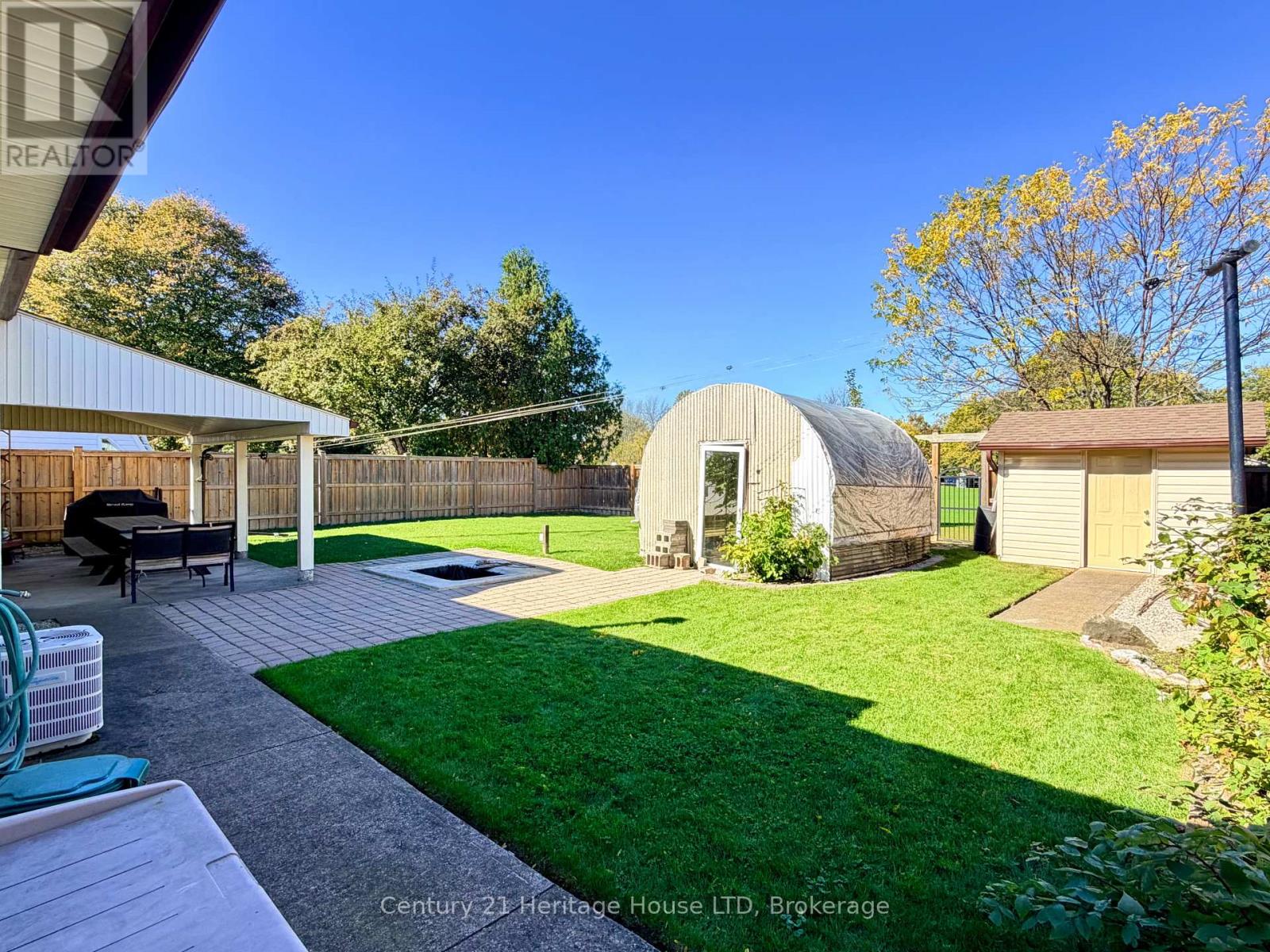 64 Croydon Drive, St. Catharines, Ontario  L2M 1J7 - Photo 2 - X13551066