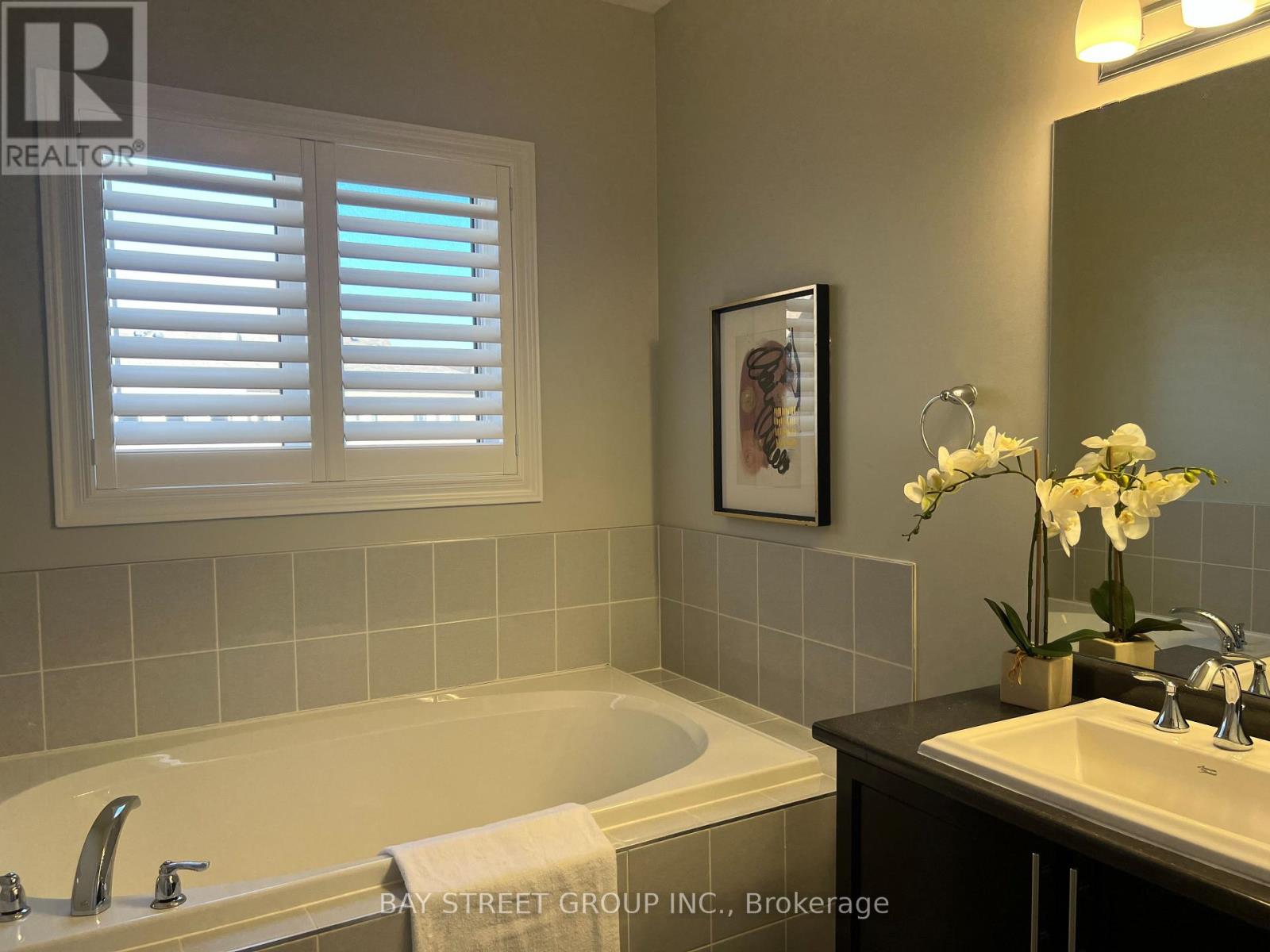 24 Sundew Lane, Richmond Hill, Ontario  L4E 1C3 - Photo 38 - N14091144