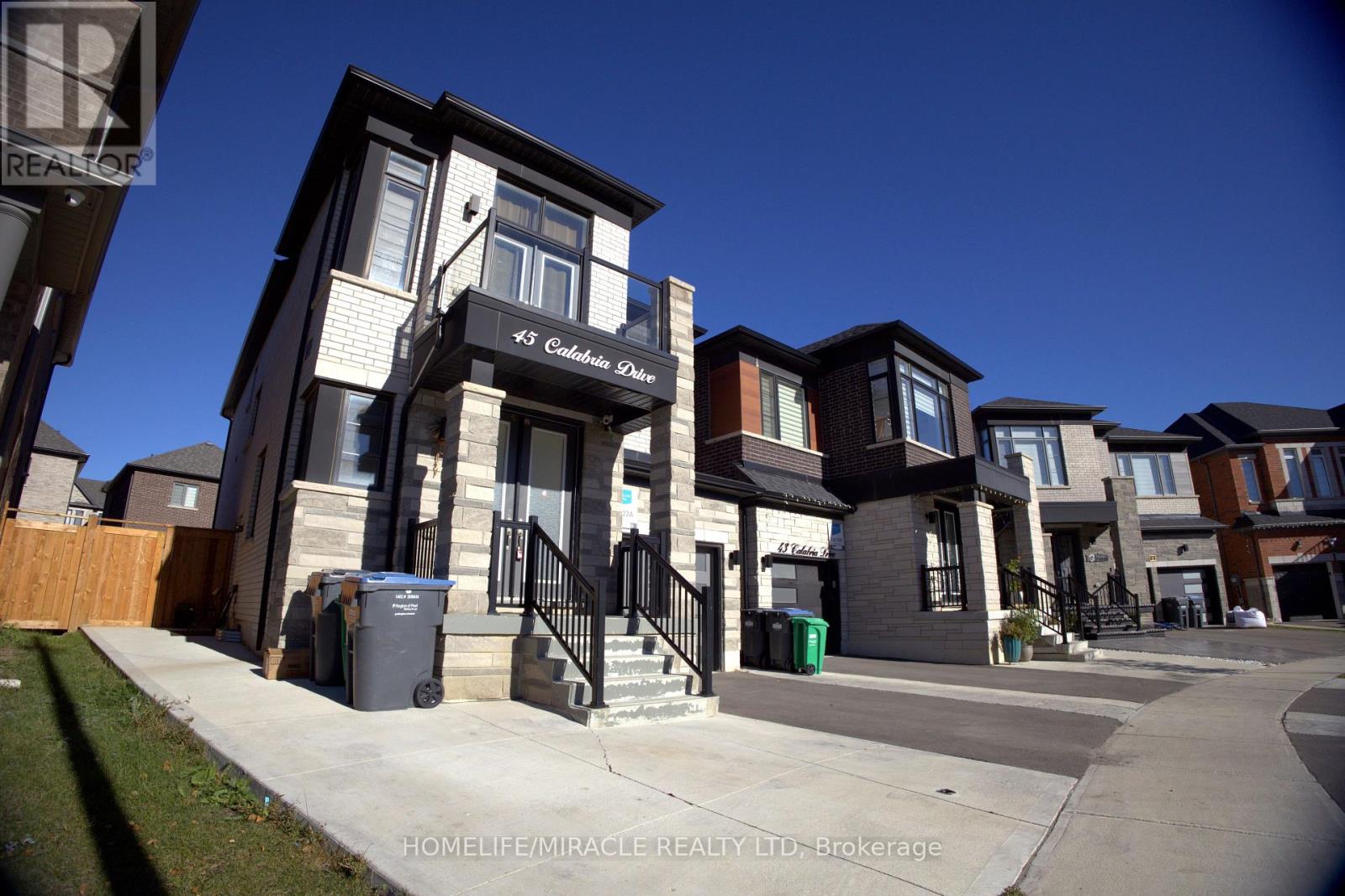 45 CALABRIA DRIVE, Caledon, Ontario