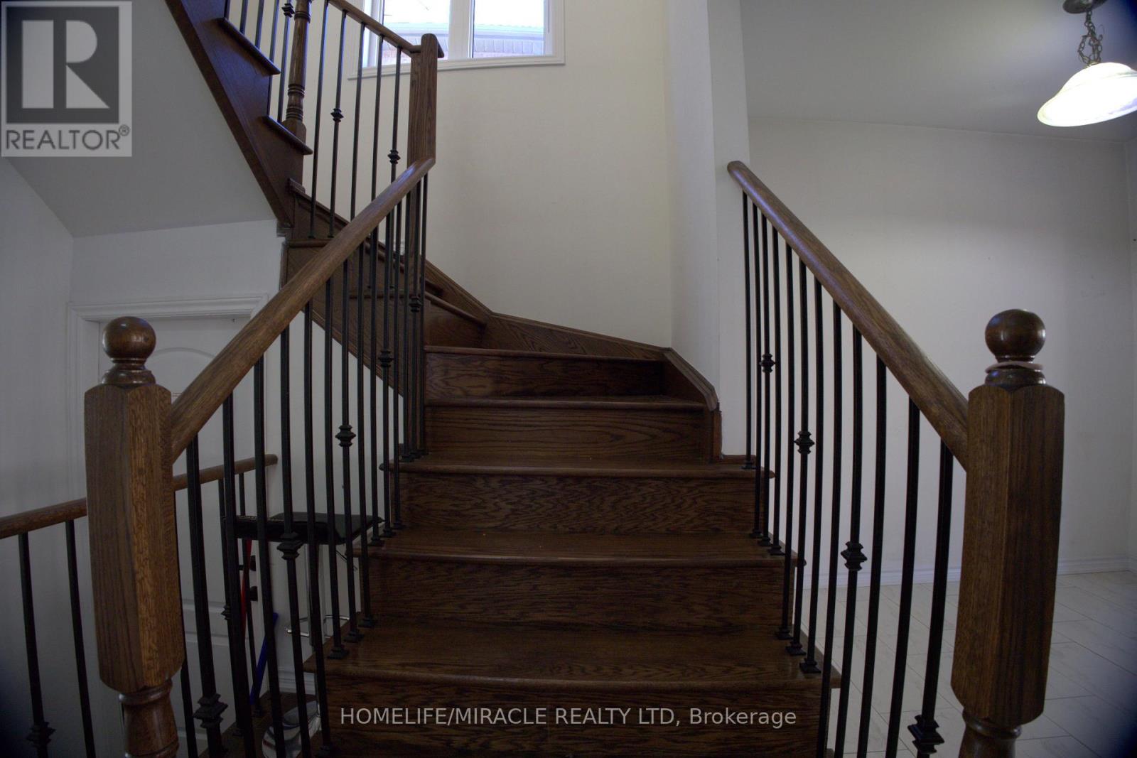 45 Calabria Drive, Caledon, Ontario  L7C 4L2 - Photo 21 - W14090992