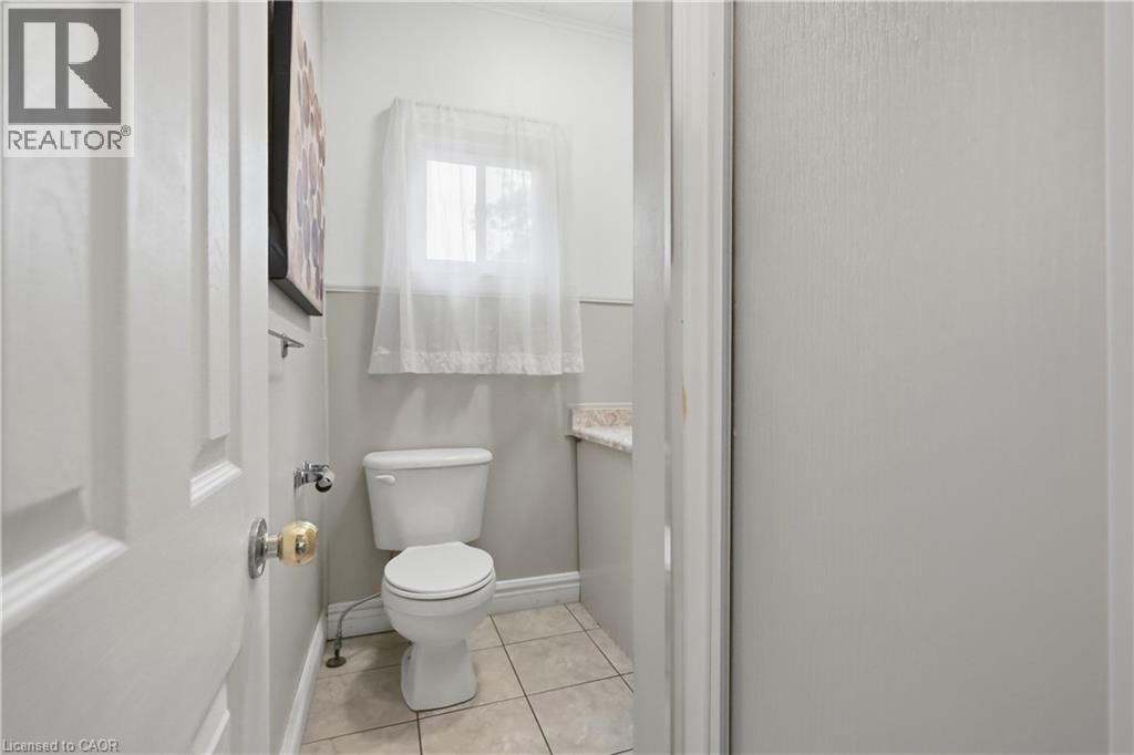 418 Main Street W, Hamilton, Ontario  L8P 1K6 - Photo 15 - 40869845