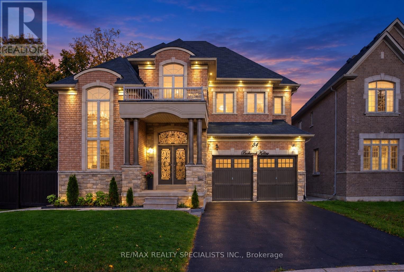 54 BERKWOOD HOLLOW COURT, Brampton, Ontario