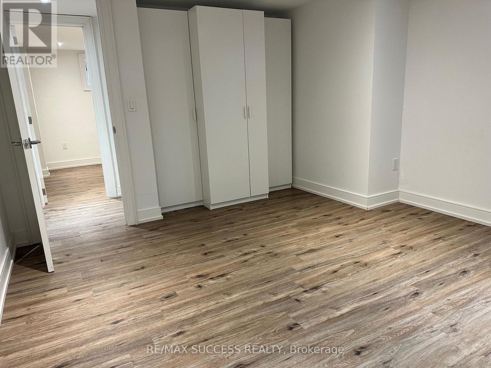 Bsmt - 32 Billingham Road, Toronto, Ontario  M9B 3X1 - Photo 16 - W14091690