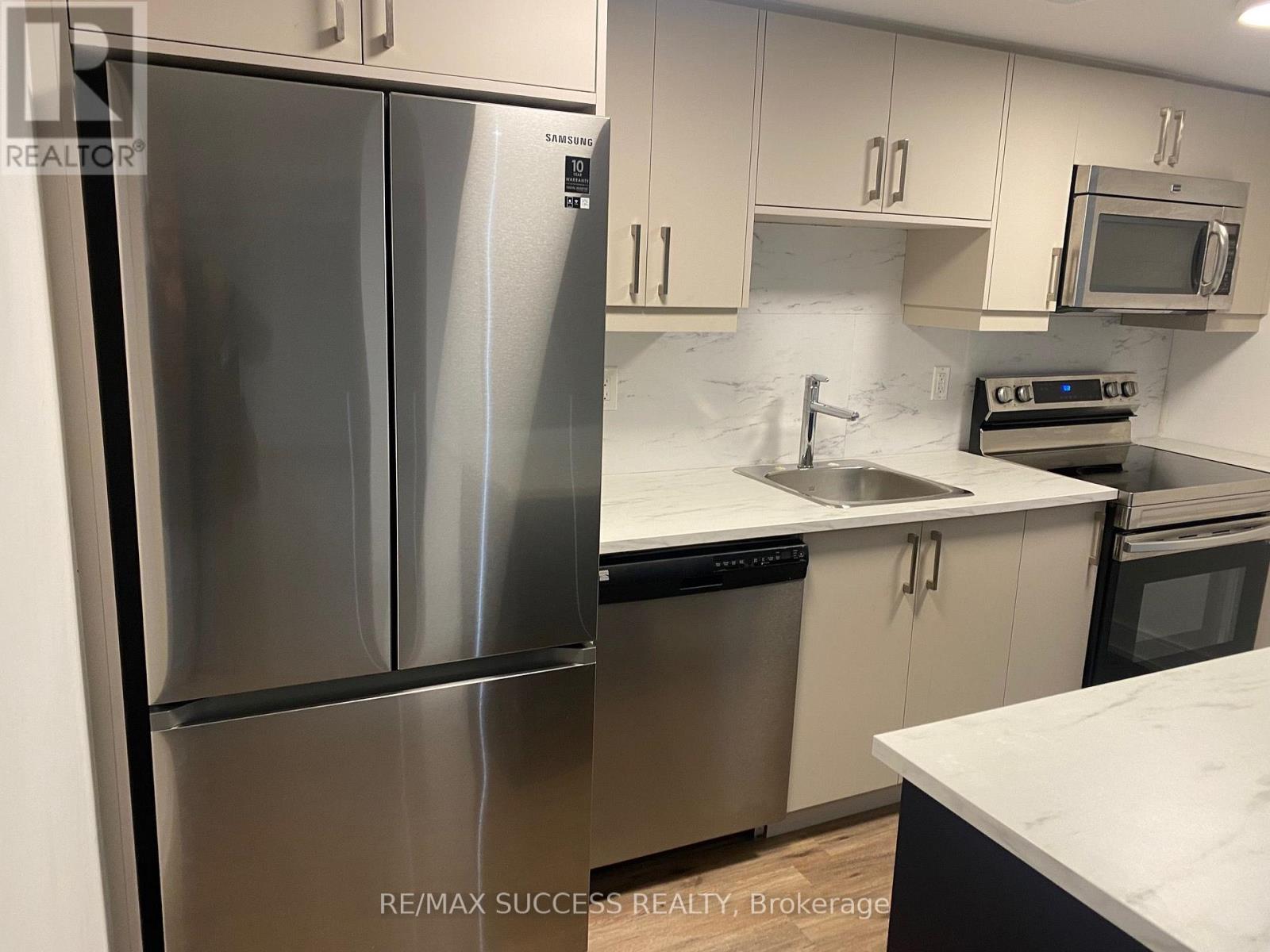 Bsmt - 32 Billingham Road, Toronto, Ontario  M9B 3X1 - Photo 7 - W14091690