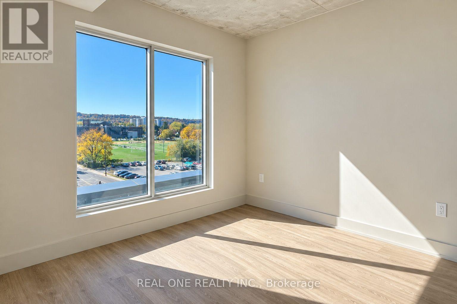3245 Cambourne Crescent, Mississauga, Ontario  L5N 5G4 - Photo 28 - W13883768