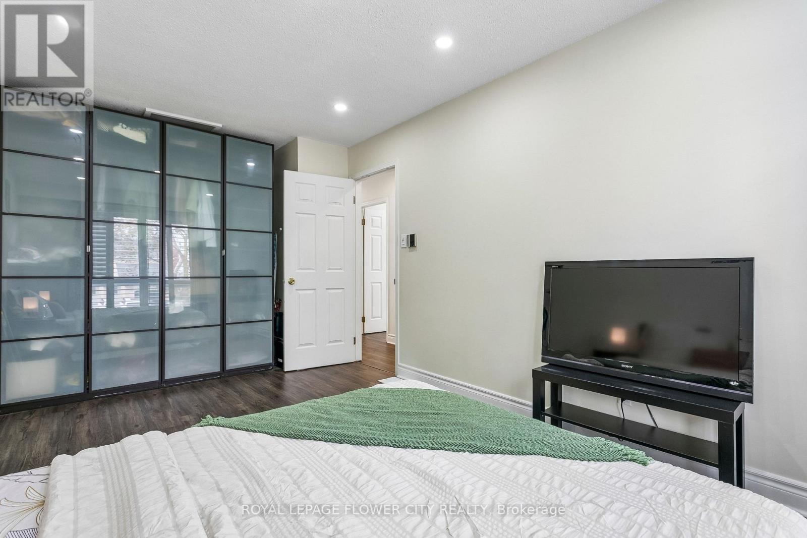 35 Camberley Crescent, Brampton, Ontario  L6V 3L4 - Photo 24 - W14016088