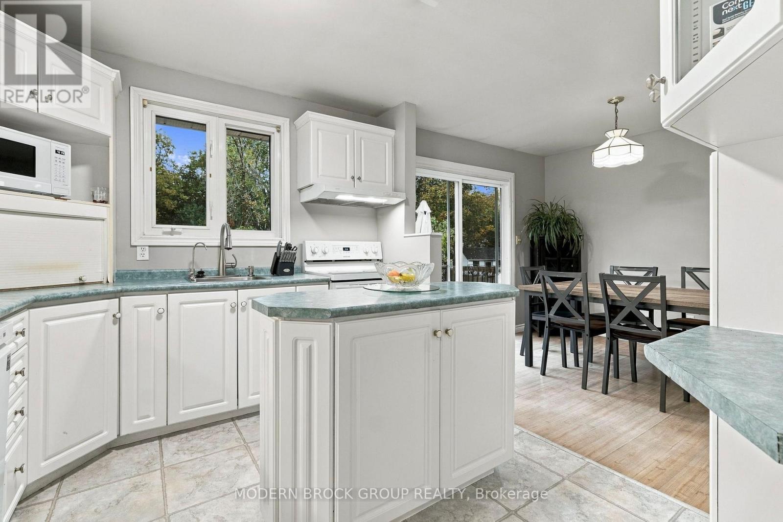 1210 Peden Boulevard, Brockville, Ontario  K6V 3K3 - Photo 11 - X14091732