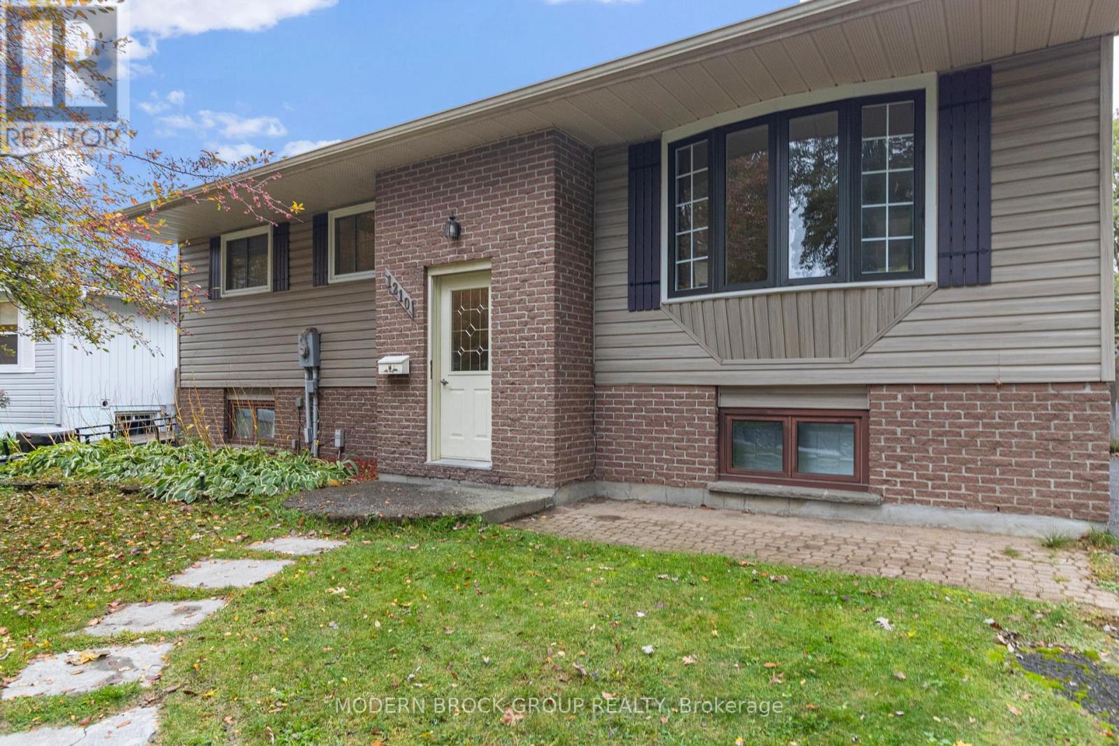 1210 Peden Boulevard, Brockville, Ontario K6V 3K3 - Photo 3 - X14091732